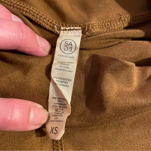 Sage brand Brown Leggings high rise cropped capri pants with pockets - Picture 3 of 8